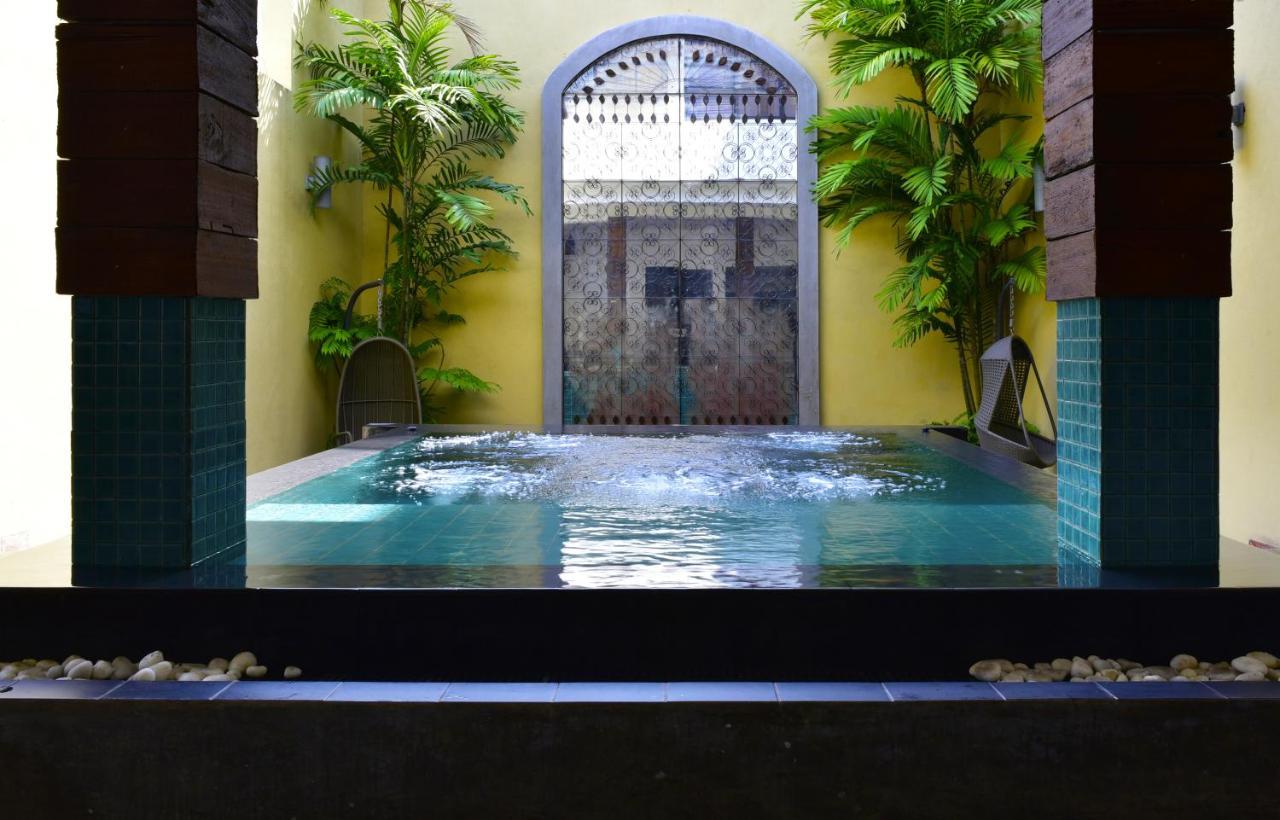 Colombo Court Hotel & Spa Екстер'єр фото