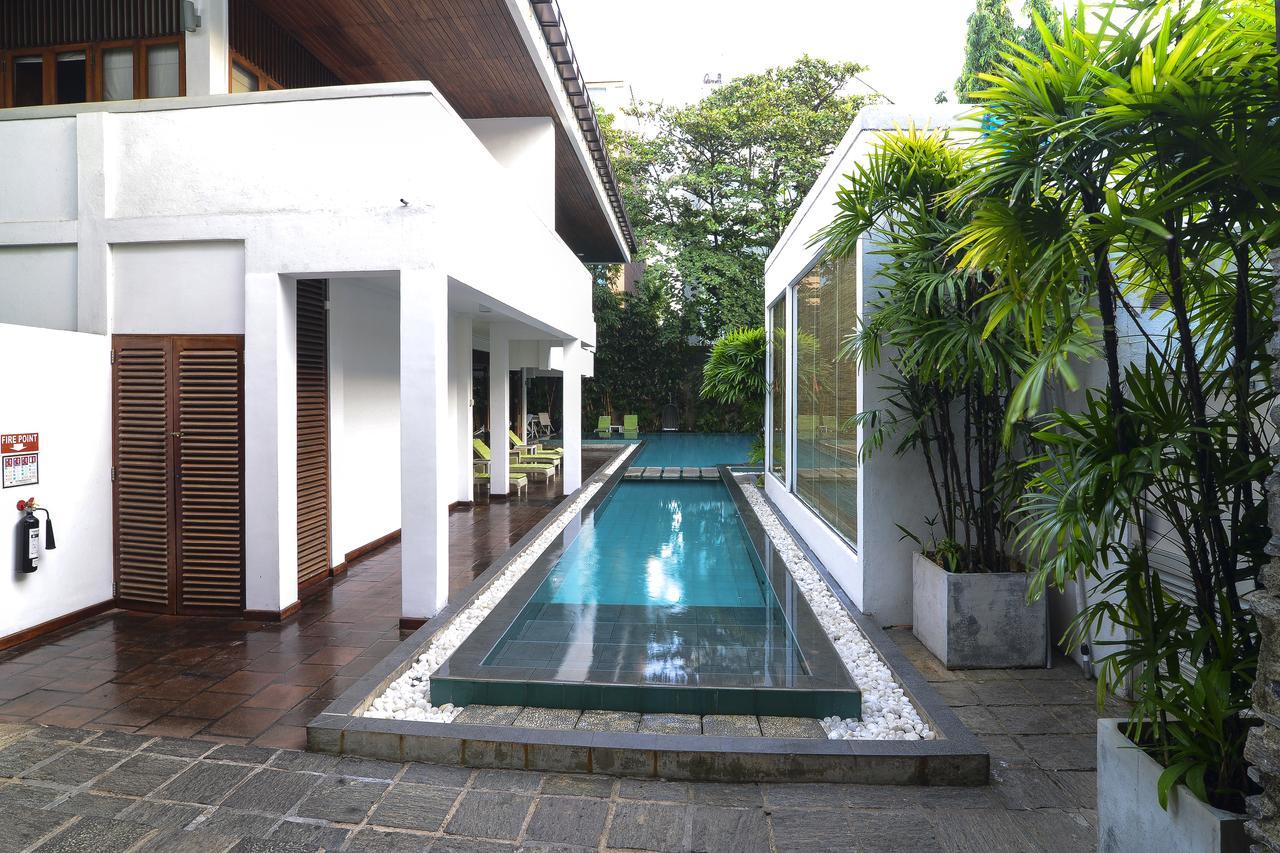 Colombo Court Hotel & Spa Екстер'єр фото